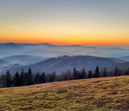 Długi weekend listopadowy w Beskidzie Makowskim Długi weekend listopadowy w Beskidzie Makowskim